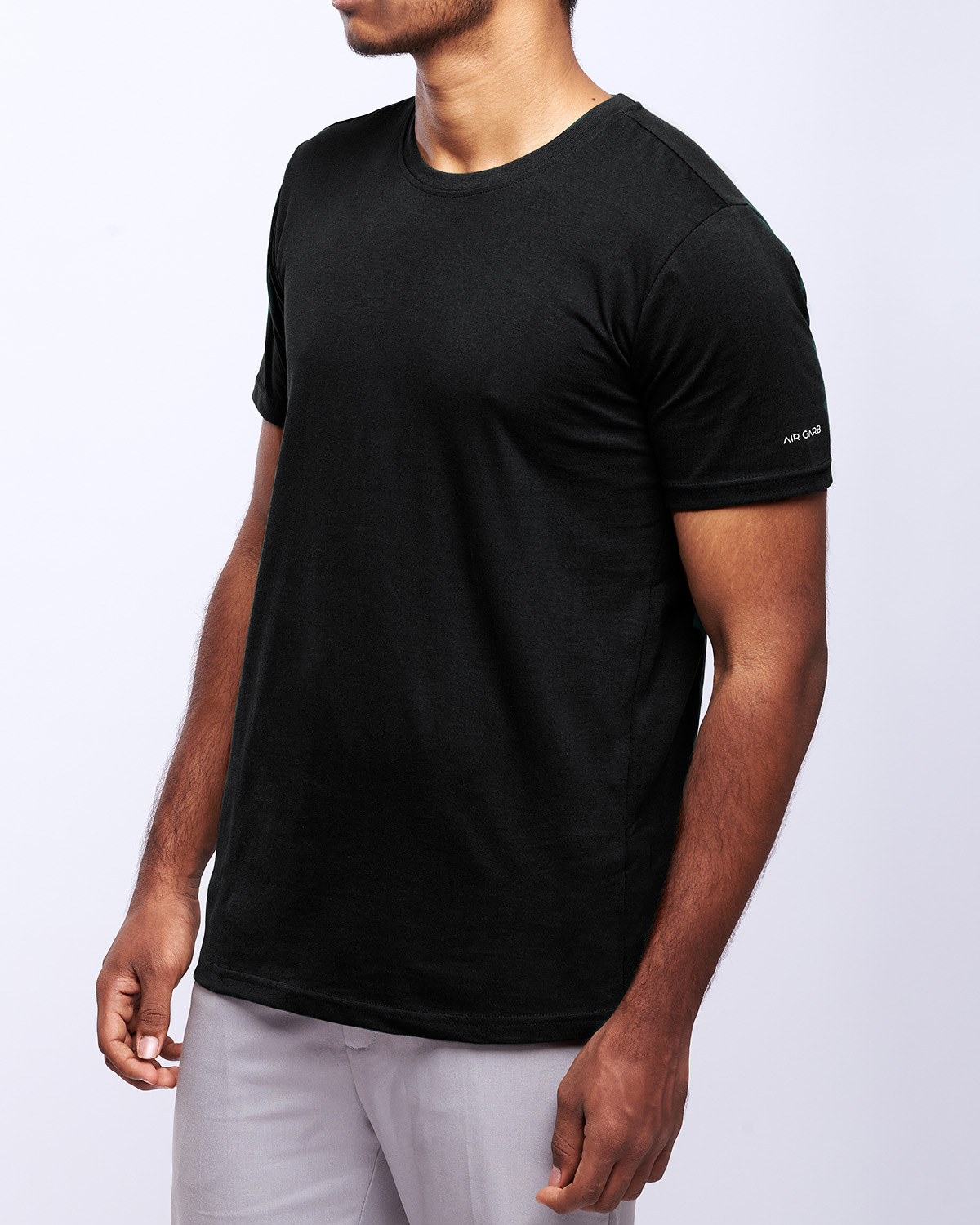 airgarb black round neck cotton tshirt plain solid wearing large size model
